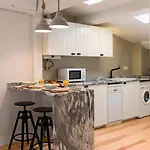 Romantische Nest- Der Perfekte Rueckzugsort Im Stadtzentrum By Interhome * Lisboa